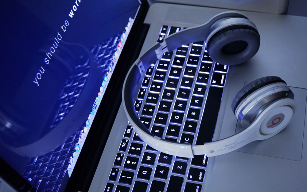 computer-creative-technology-web-internet-office-721151-pxhere.com_1000x627